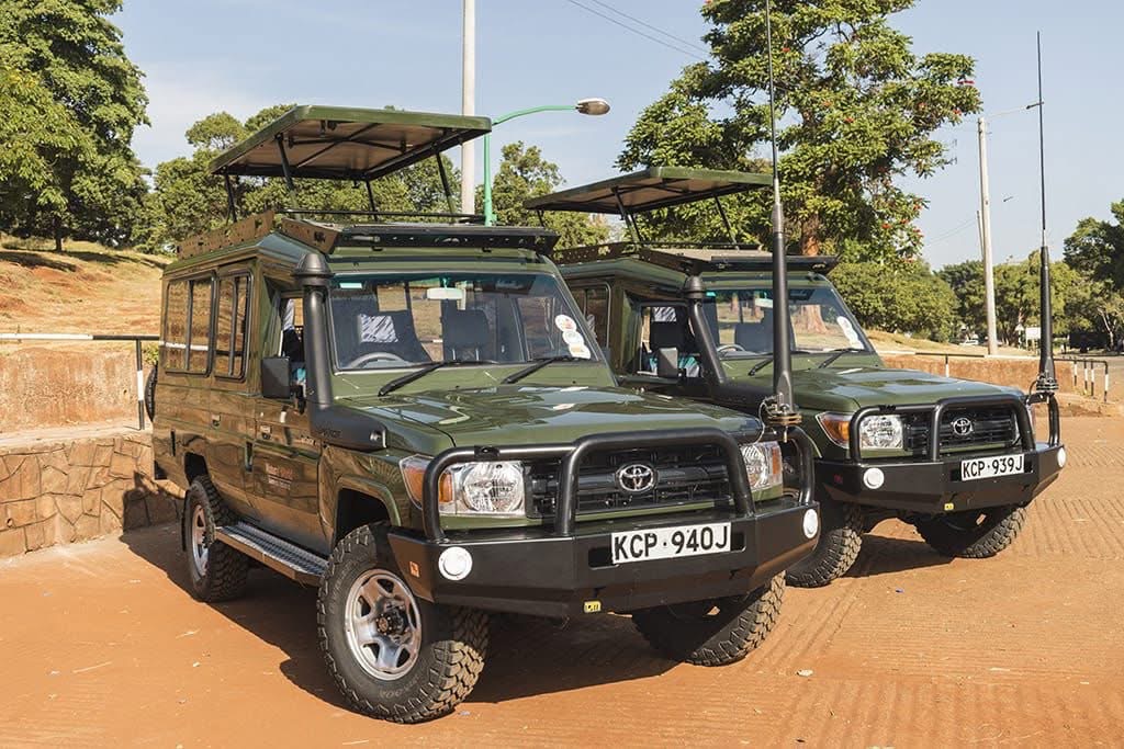Safari Jeep